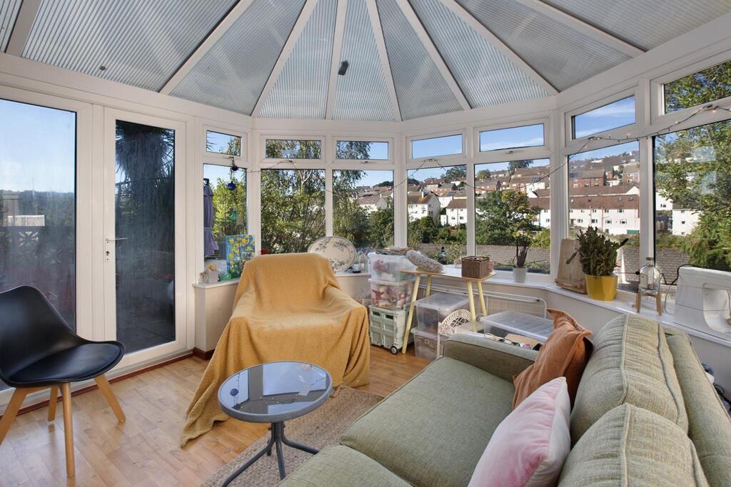 House in Torquay - More