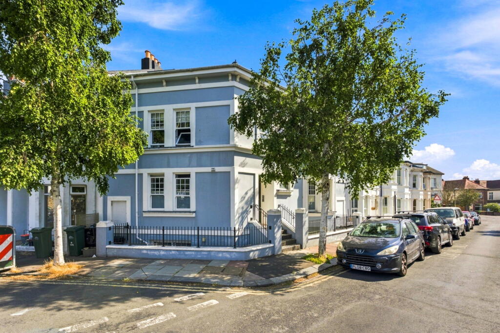 Main image of property: Upper Hamilton Road, Brighton, BN1 5DF