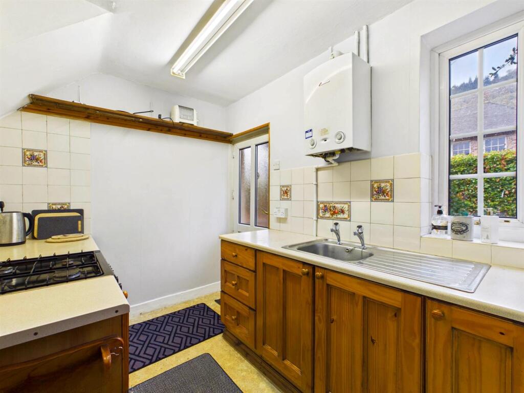 House in Shrewsbury - View 2