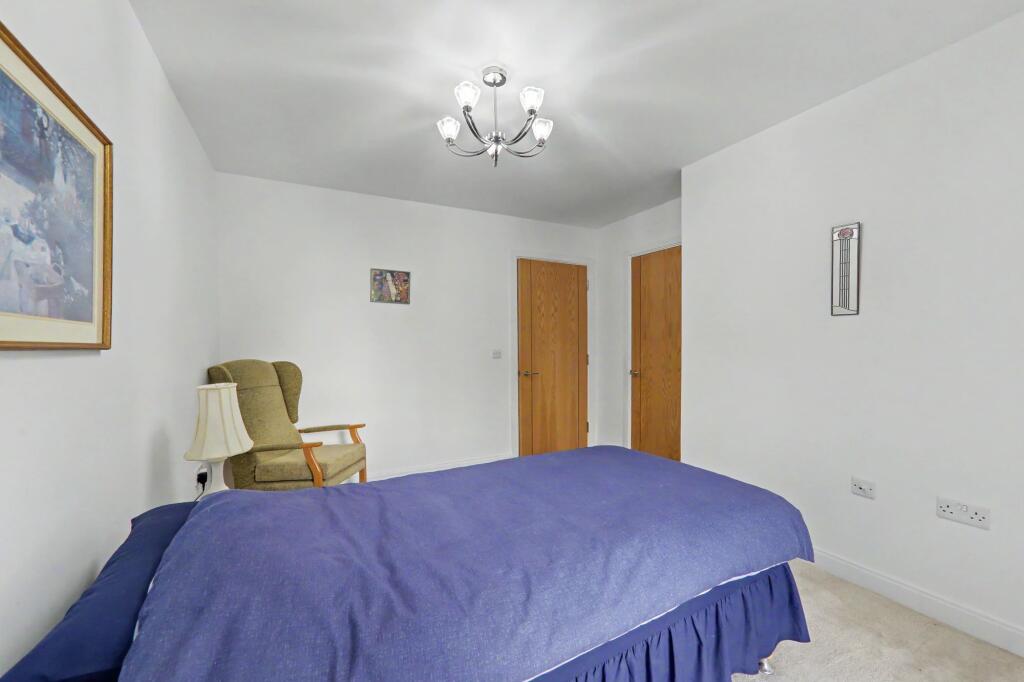 Apartment in Brighton - More
