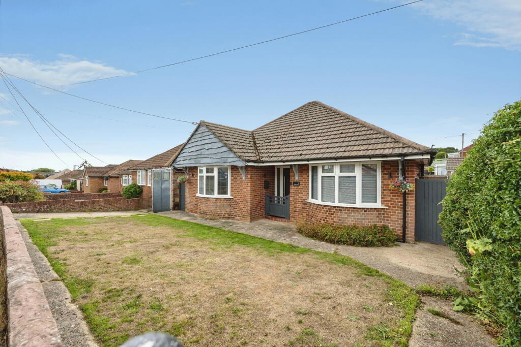 Main image of property: Solent Avenue, Southampton, SO19