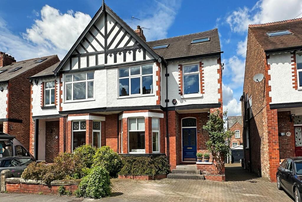 Main image of property: Park Avenue, Timperley