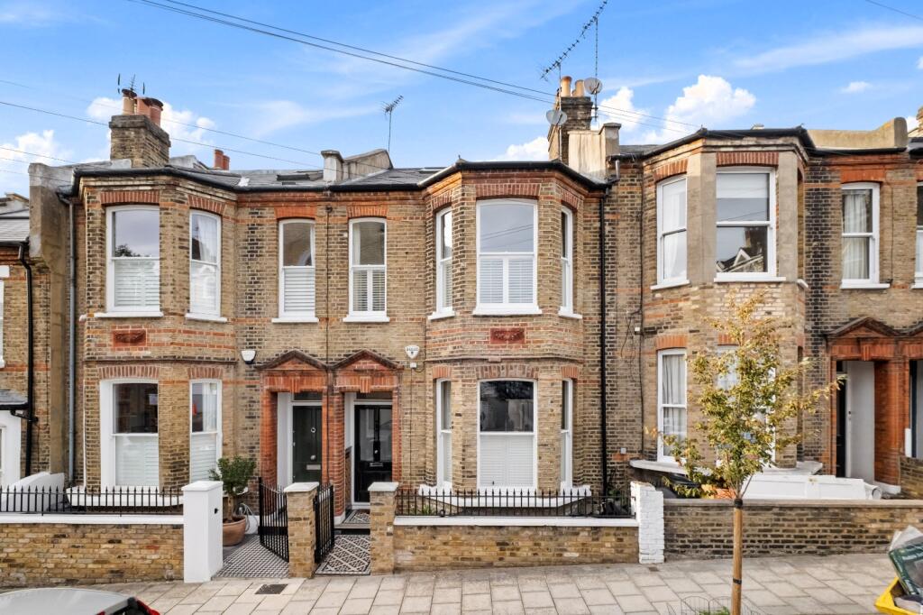 4-bed terraced on Ridgmount Road, London, SW18, £1,650,000