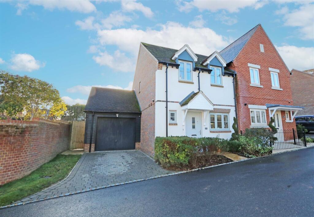 Main image of property: Wainwrights, Long Crendon