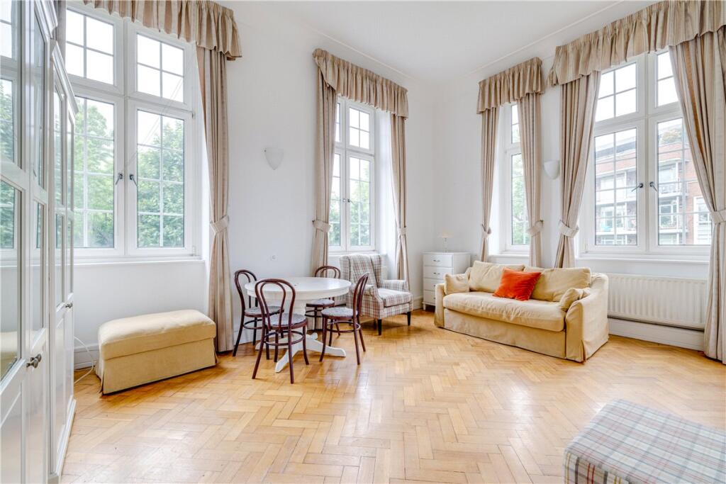 Main image of property: Rosebery Avenue, Clerkenwell, London, EC1R