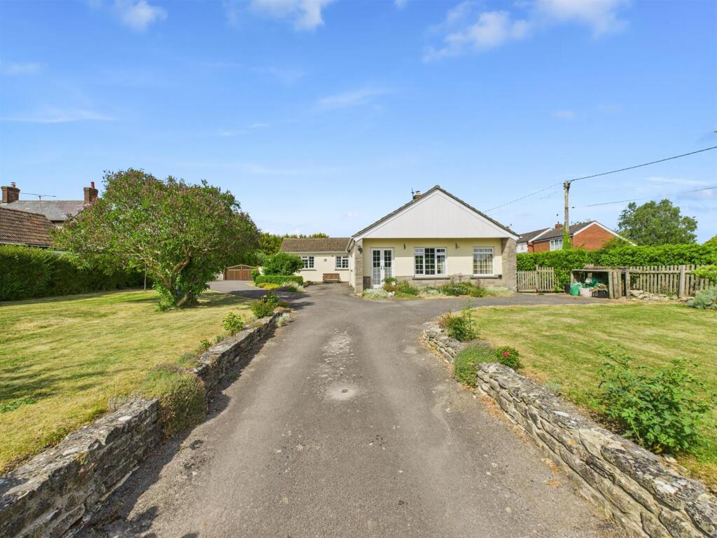 Main image of property: New Zealand, Calne