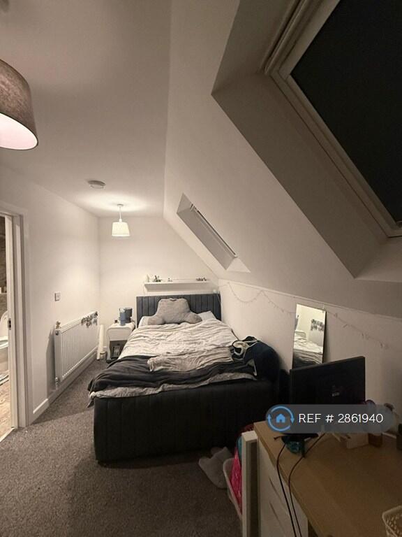 4 bedroom terraced house for rent