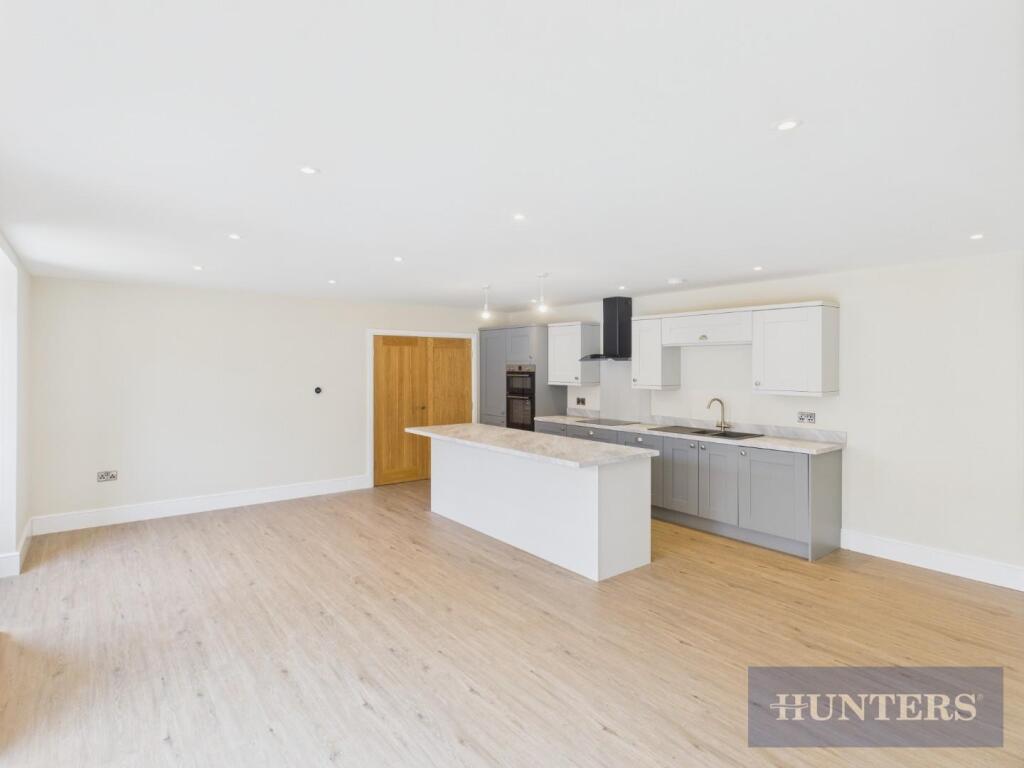 House in York - View 3