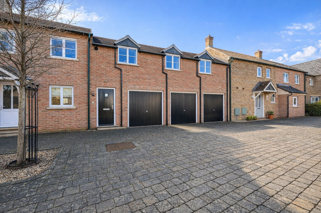 Main image of property: Trecastle Road, Swindon, SN1