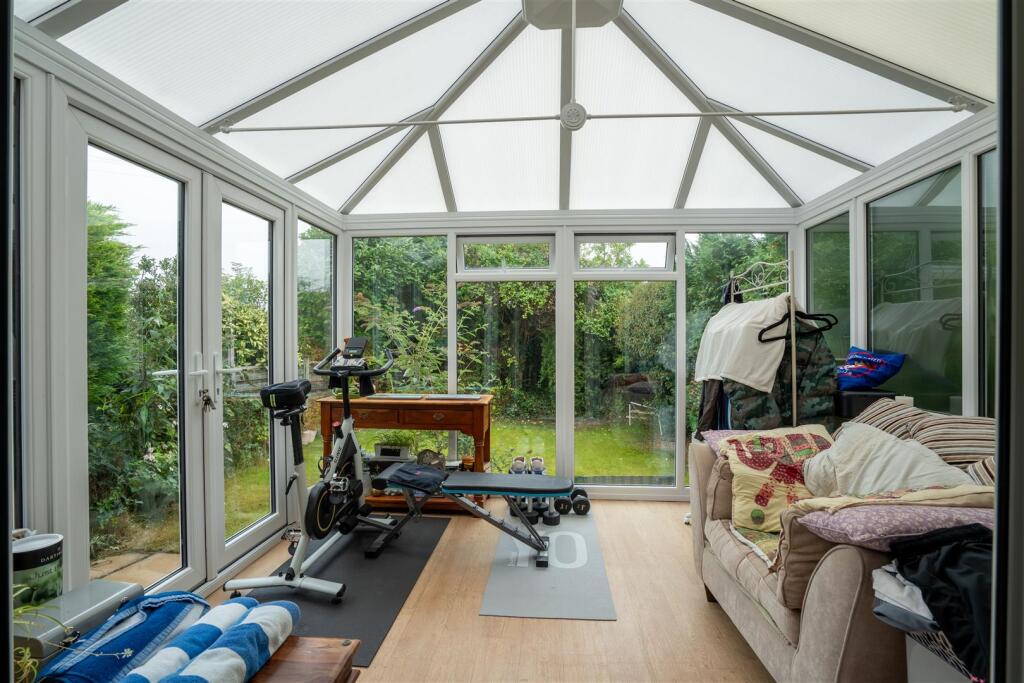House in Leeds - View 4