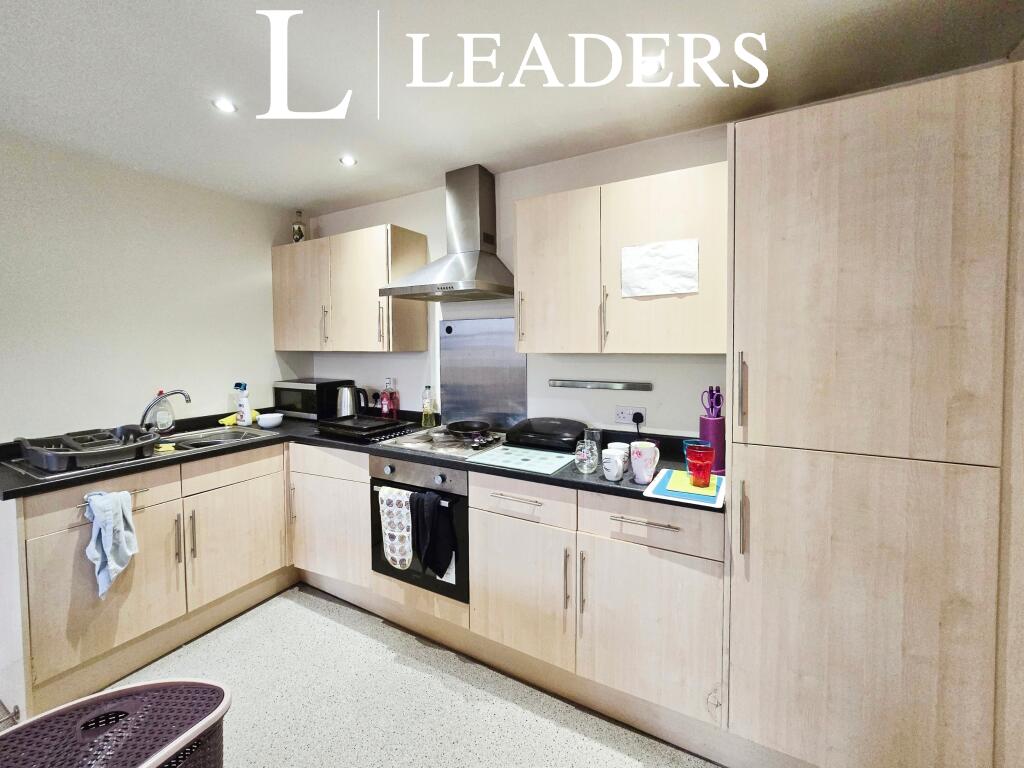 Apartment in Gainsborough - View 5