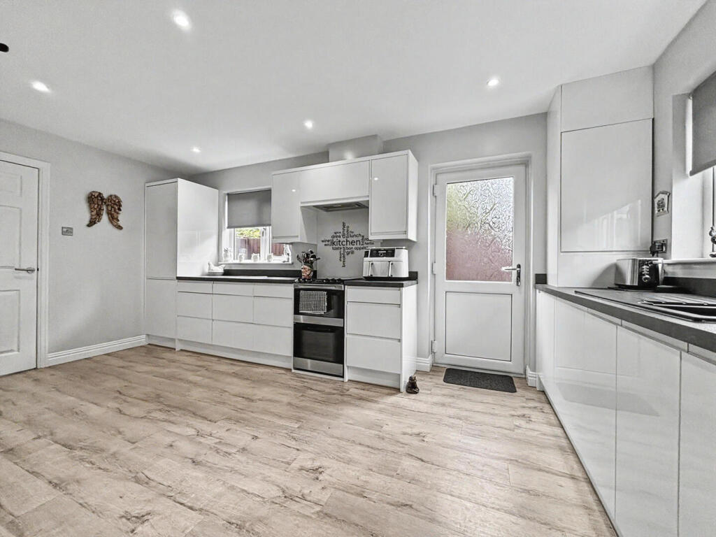 House in Wyre, Rossall, Burn Naze - View 4