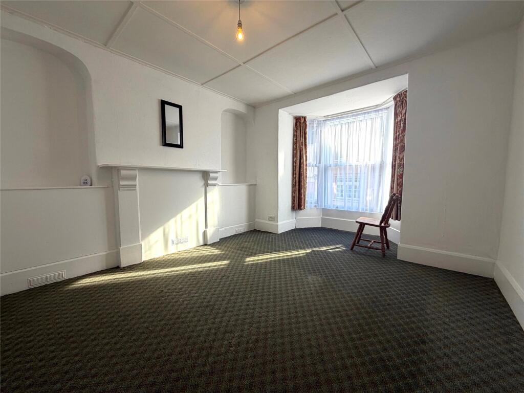 Goodwick, Pembrokeshire, SA64 photo 3