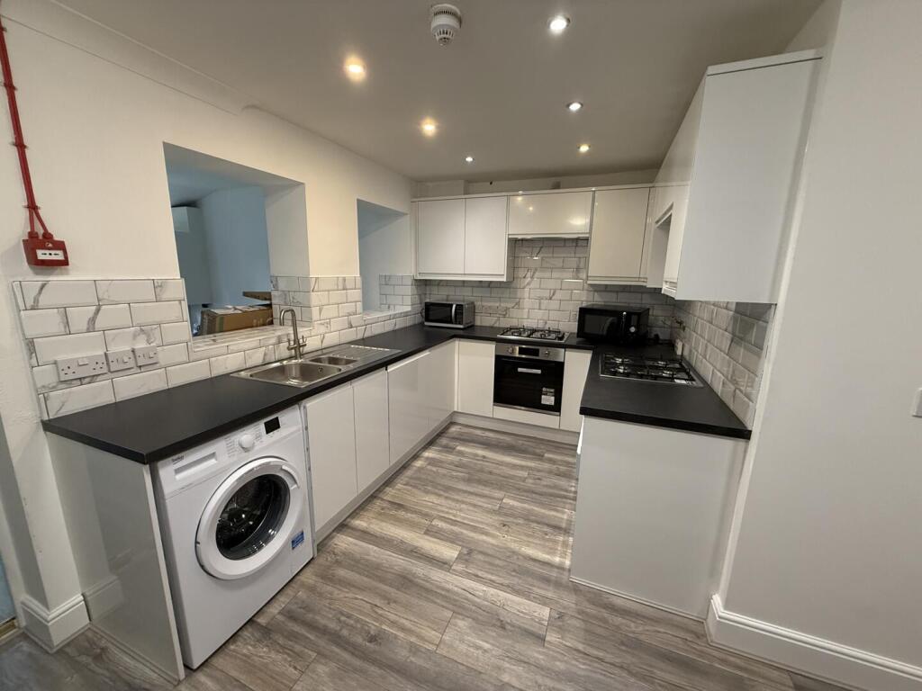 House in Manchester - View 4