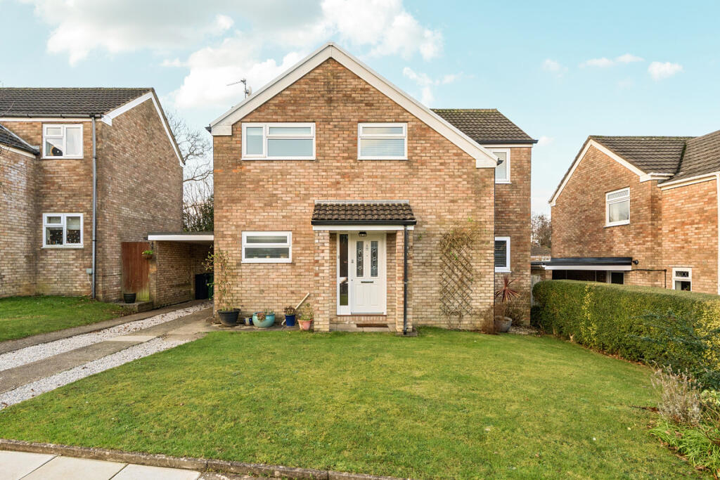 4-bed detached on Blaen-y-coed, Cardiff, CF15, £540,000