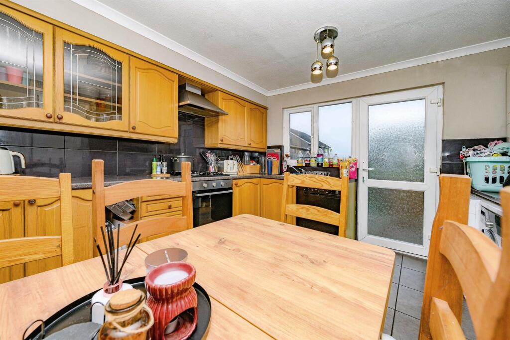 House in Dacorum, Hertfordshire - View 5