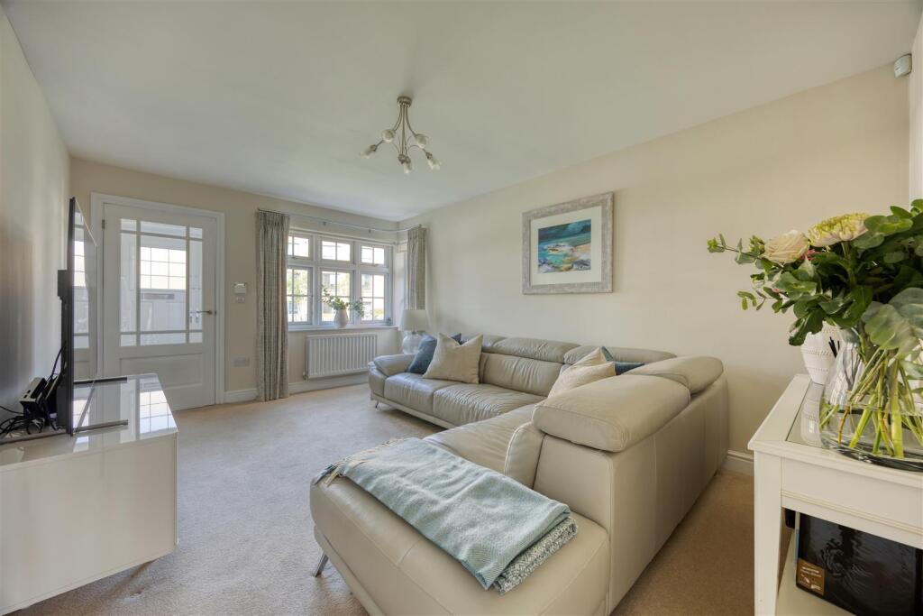 House in Lenzie, East Dunbartonshire - View 3