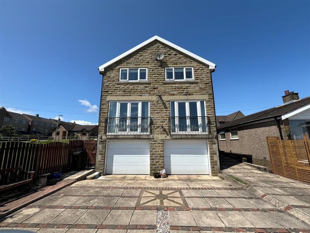 Additional image 19 of Long Lane, Queensbury, Bradford