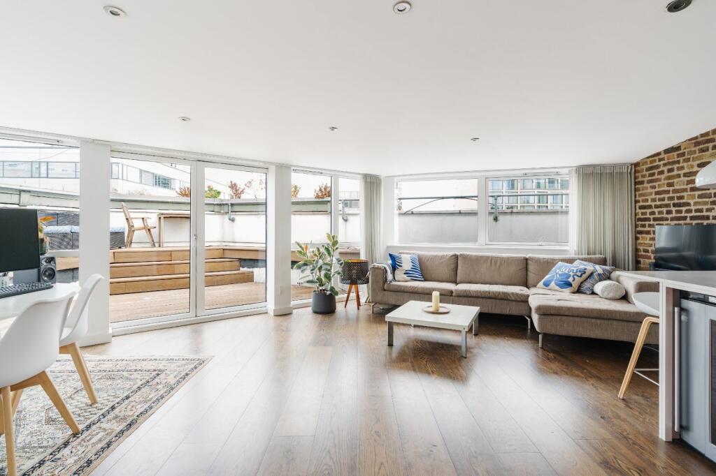 Apartment in London - View 3