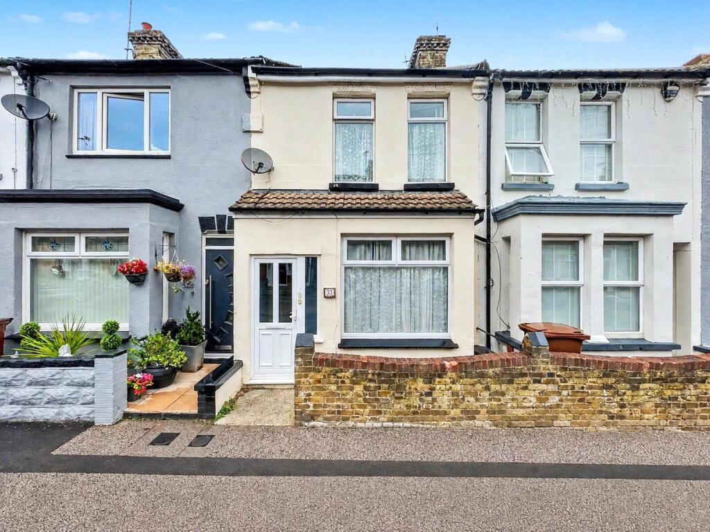 Main image of property: Junction Road, Gillingham, Kent, ME7