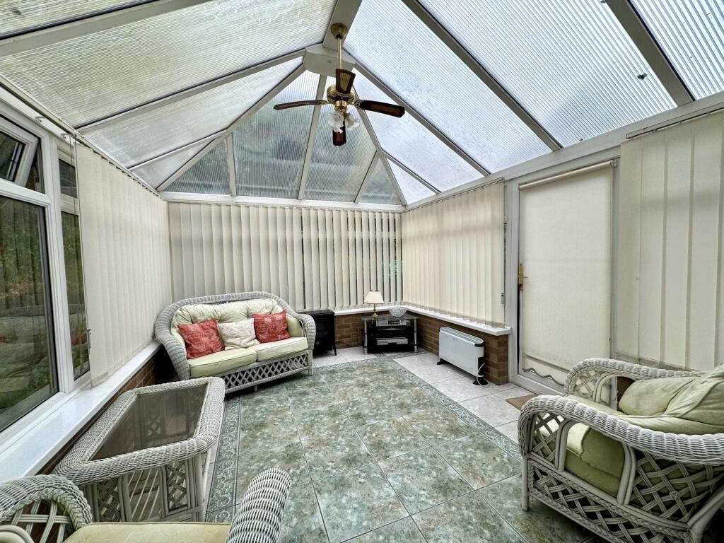 House in Merthyr Tydfil, Pant - View 5