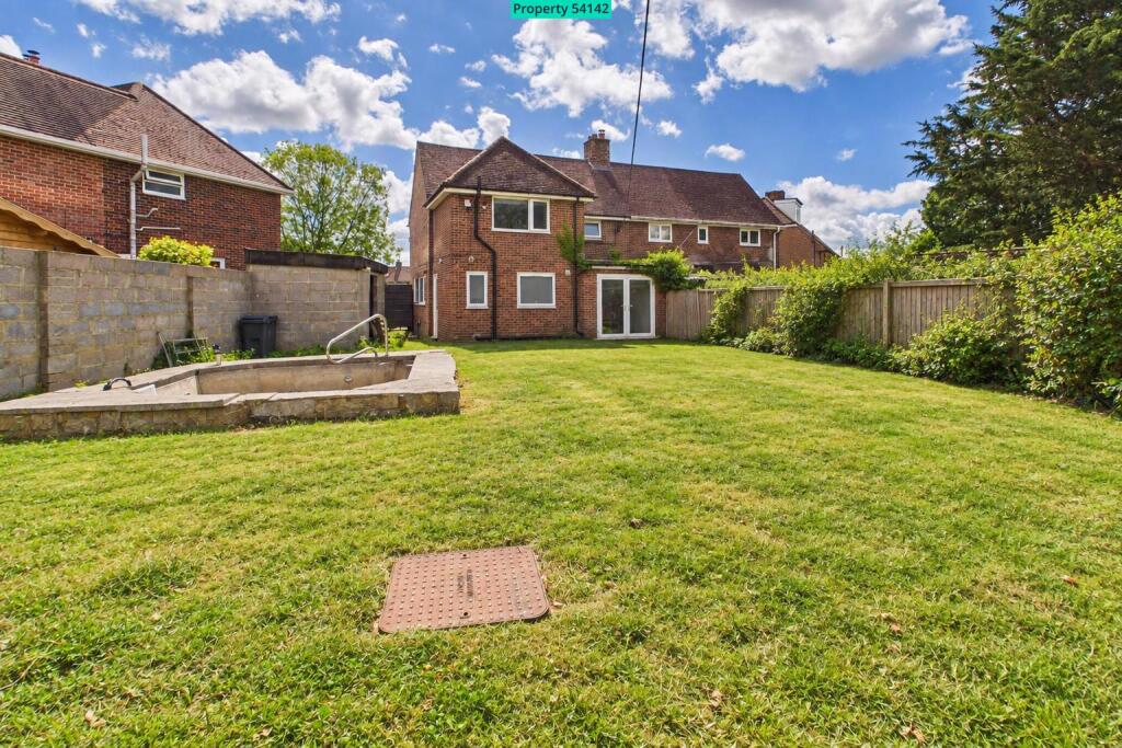 House in Southampton - View 4