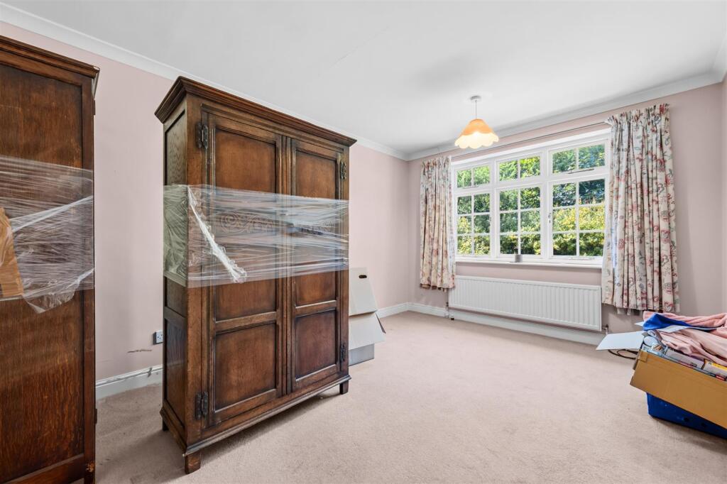 House in High Peak, Barber Booth, Edale - More