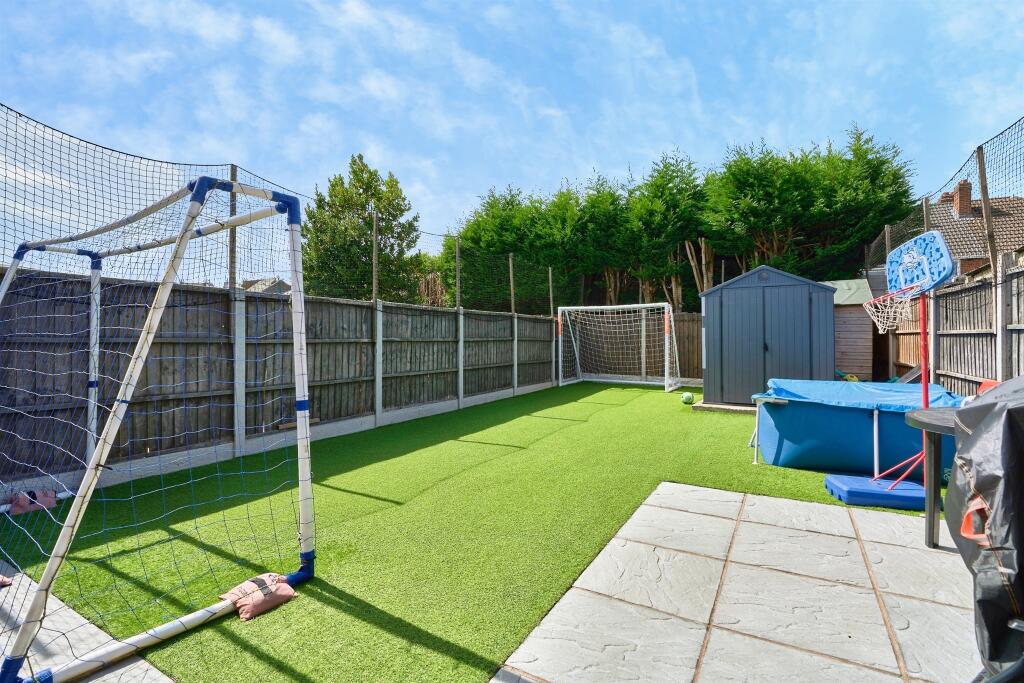 House in Sandwell, The Woods - View 4