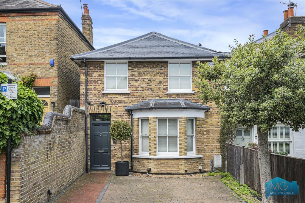 Main image of property: Wades Hill, London, N21