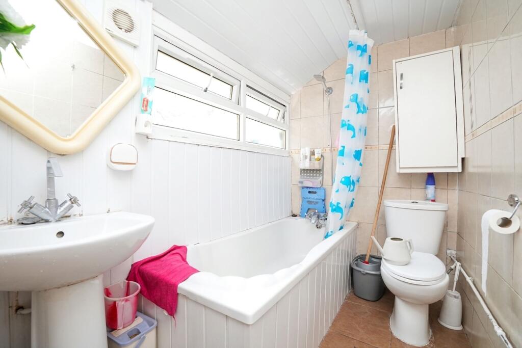 House in Birmingham, Sparkhill - View 5