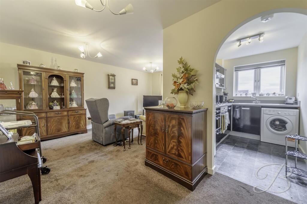 Apartment in Nottingham - More