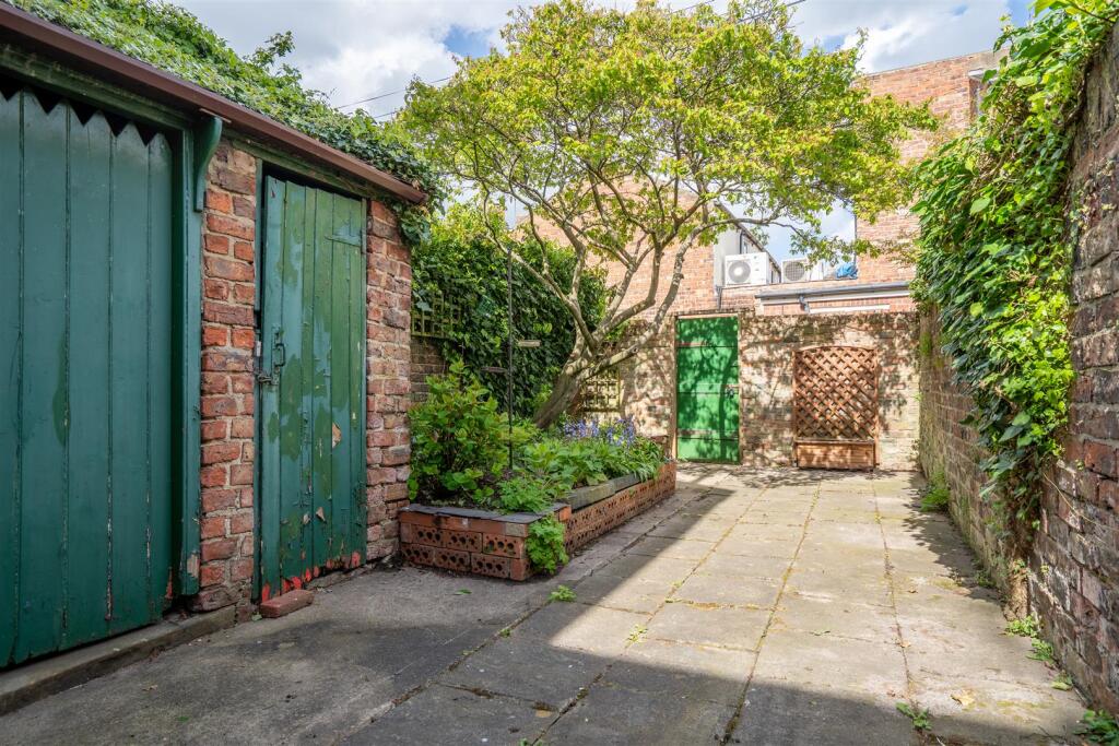 Main image of property: Neville Street, Haxby Road, York, YO31