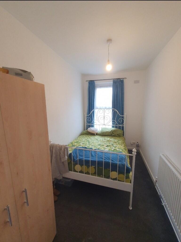 Apartment in London, Seven Sisters, West Green - View 2