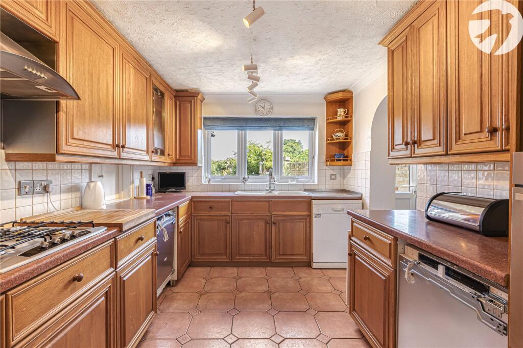House in Swanley, Crockenhill - View 3