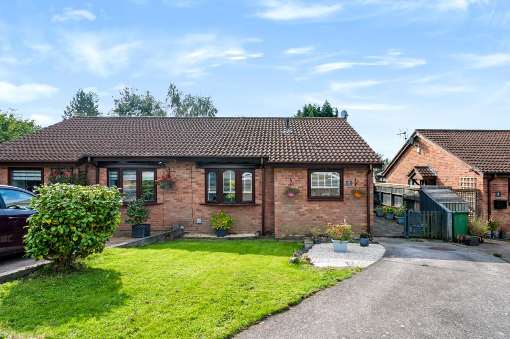 Main image of property: Llantwit Fardre, Pontypridd, CF38