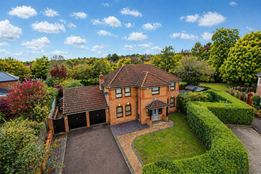 Main image of property: Handel Mead, Old Farm Park, Milton Keynes