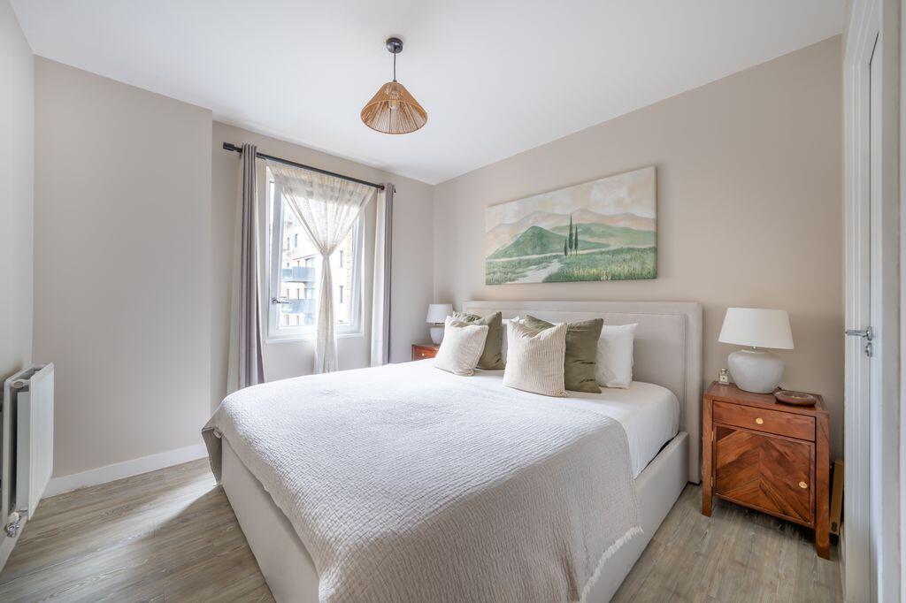 Apartment in London - More