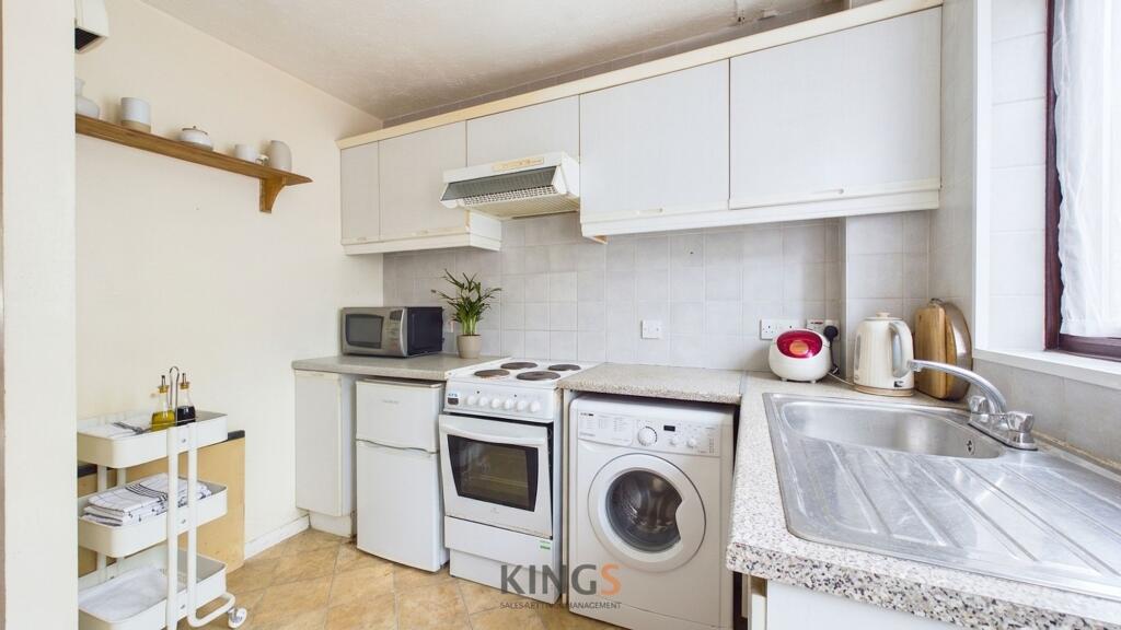 House in St Albans - View 4