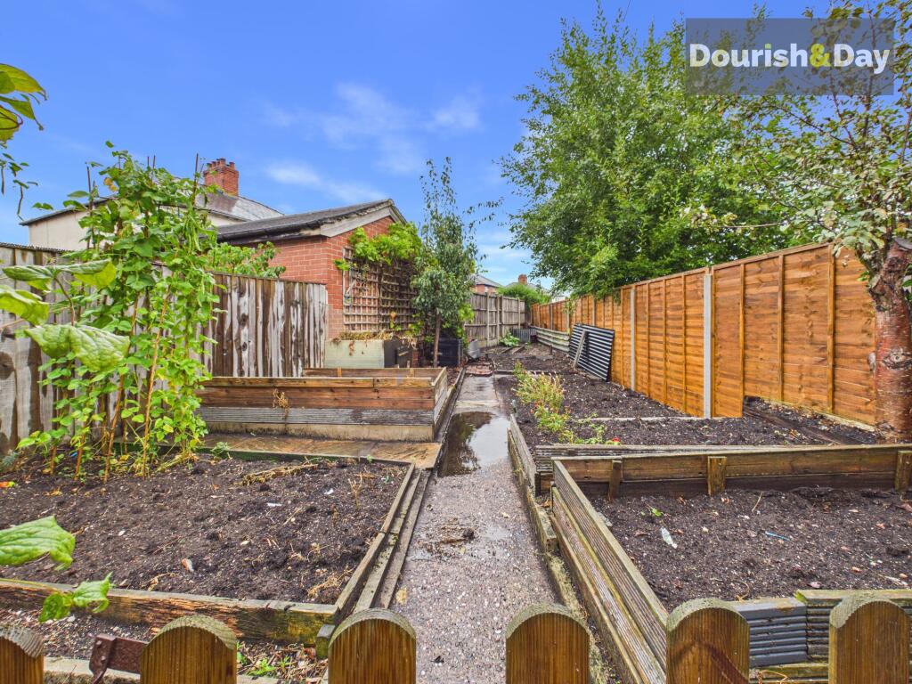 House in Shrewsbury, Whitchurch Urban - View 4