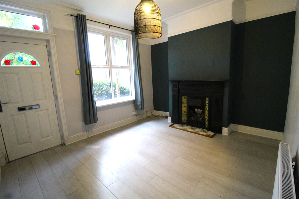 House in Stockport, The Four Heatons - View 3