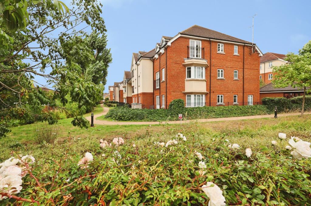 Apartment in North Hertfordshire, Hertfordshire