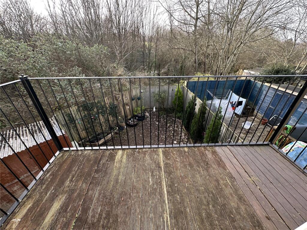 Apartment in Bristol - View 4