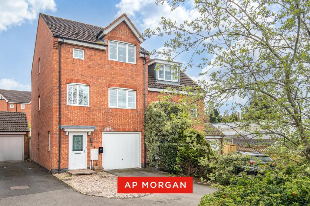 Main image of property: Marlgrove Court, Marlbrook, Bromsgrove, Worcestershire, B61