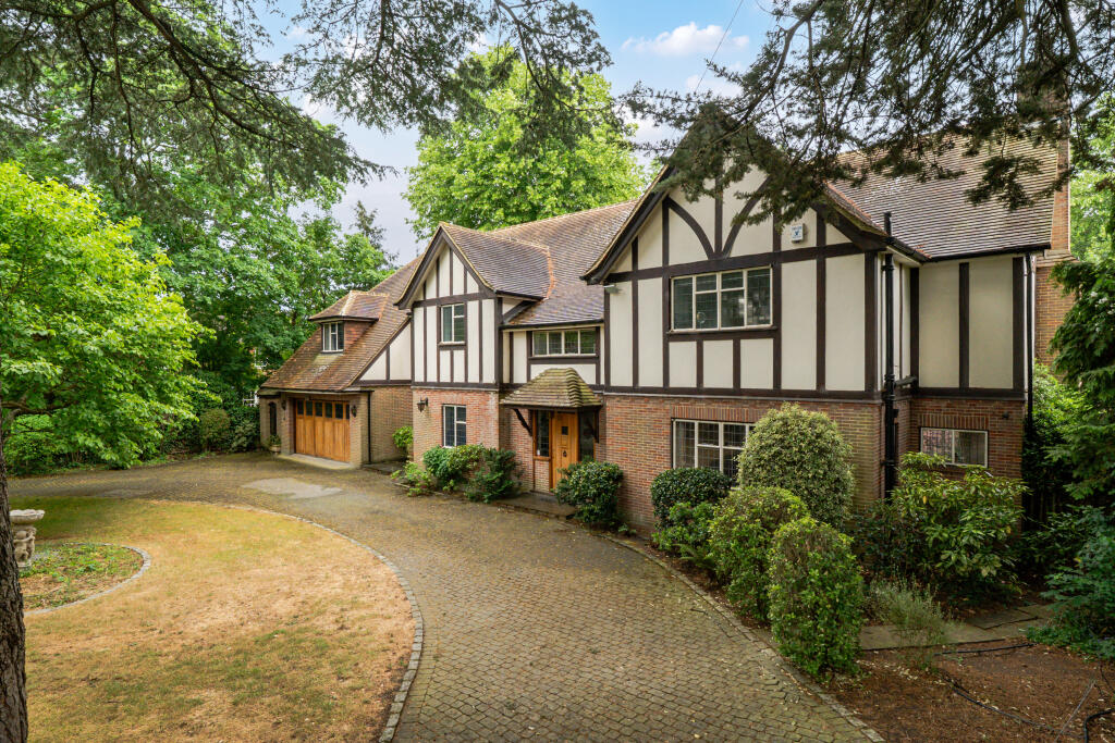 Main image of property: Sandisplatt Road, Maidenhead, SL6