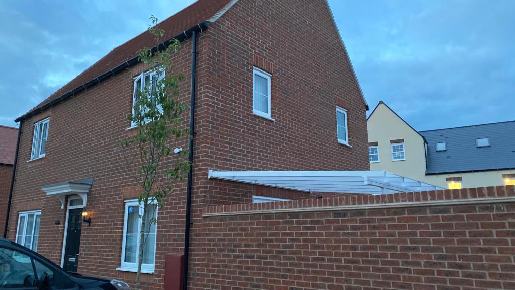 Pioneer Way,  Kingsmere, Bicester,  Oxfordshire, OX26 photo 4