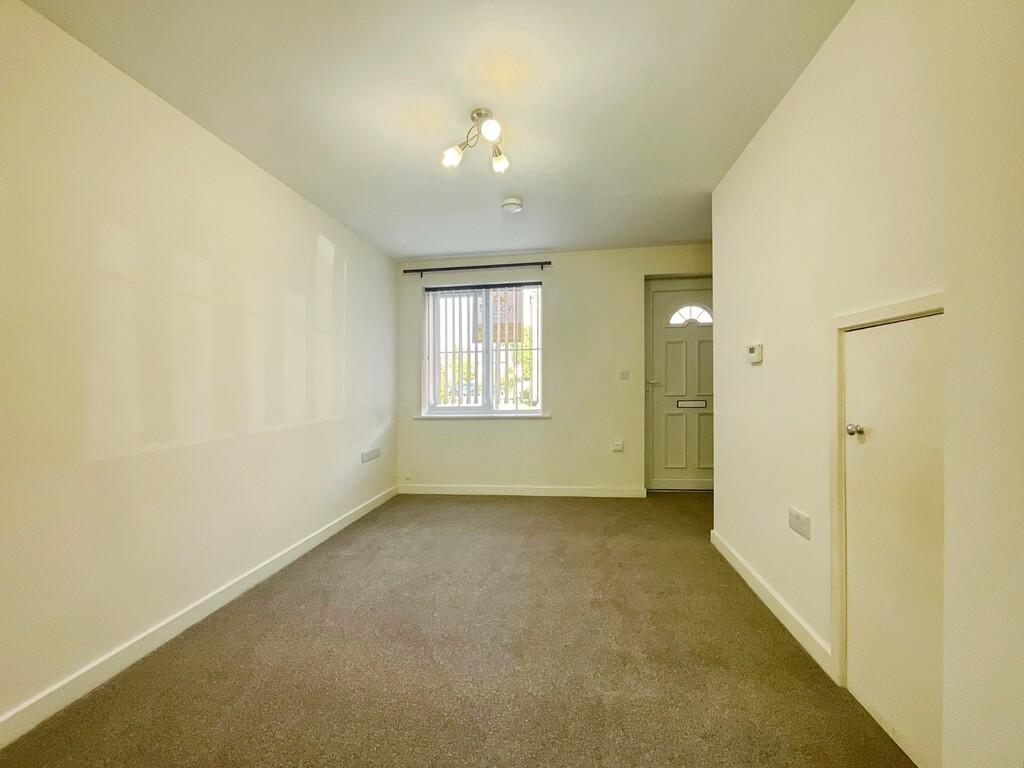 House in Lincoln, Lincolnshire - View 2