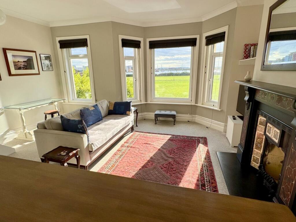 Apartment in Poole - View 3