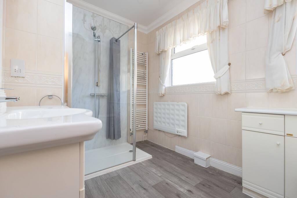 Additional image 19 of Compton Avenue, Poole, 