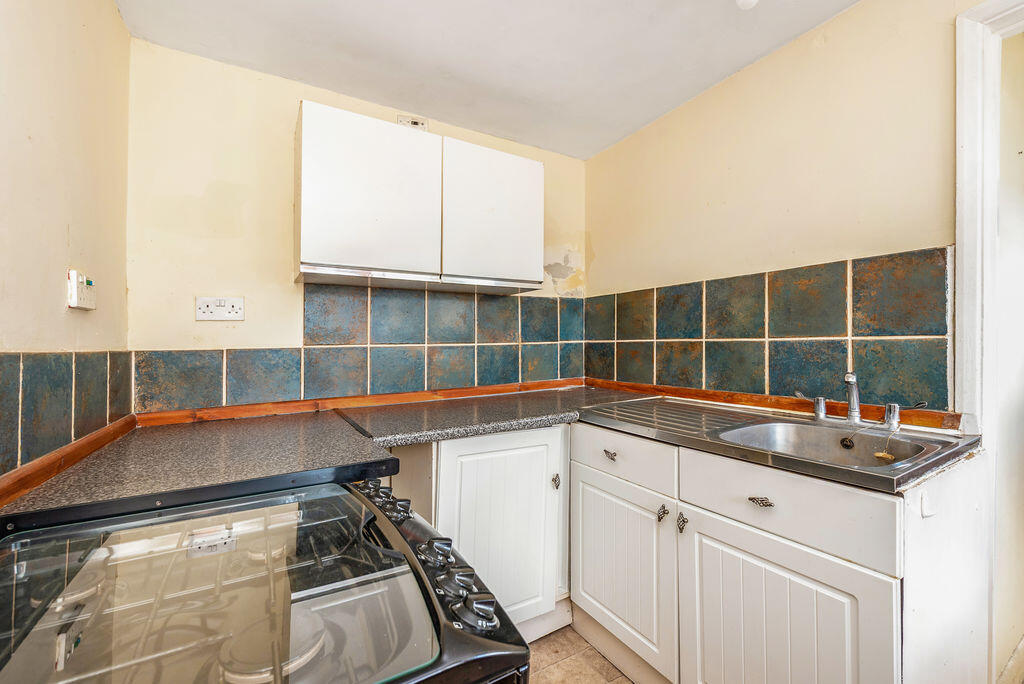 House in Havant, Emsworth - View 4