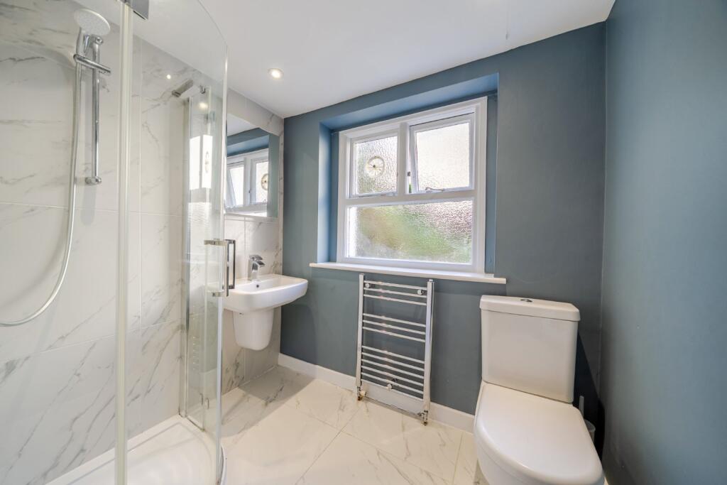 Apartment in London, West Kensington - View 5